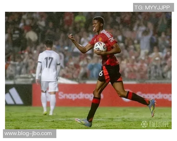 奥比马丁对重返U21队感到失望仍坚信能成为曼联第二前锋 奥比马丁对重返U21队感到失望仍坚信能成为曼联第二前锋