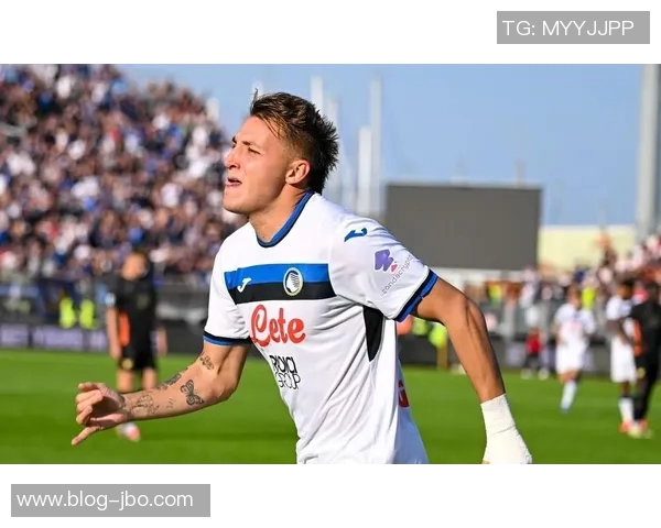 裁判专家指出国米应获点球紫百合后卫存在明显拉拽行为